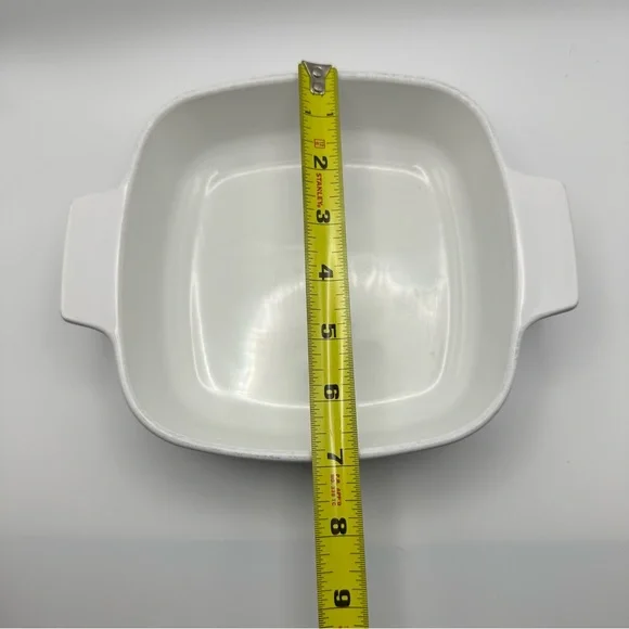 Vintage 1975 Corningware Baking Dish with Lid - Picture 10 of 12